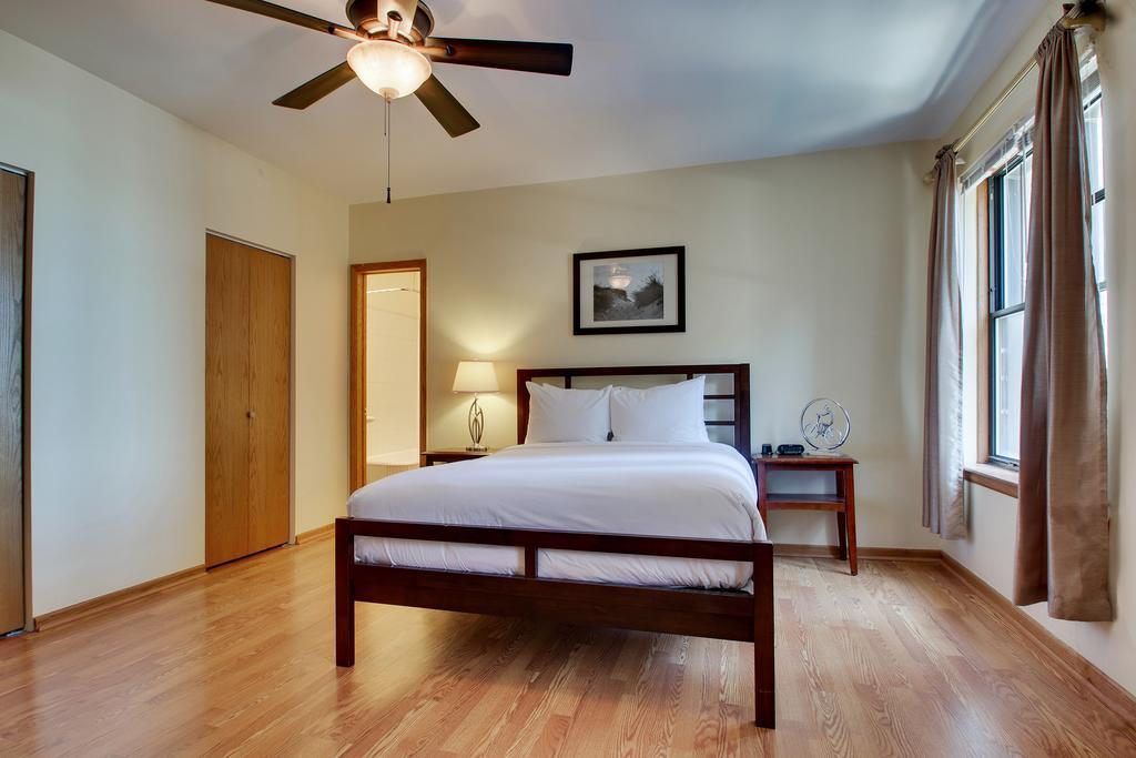 Dewitt Hotel And Suites 시카고 객실 사진