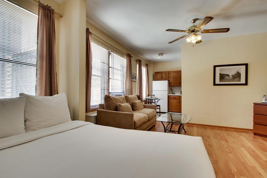 Dewitt Hotel And Suites 시카고 객실 사진