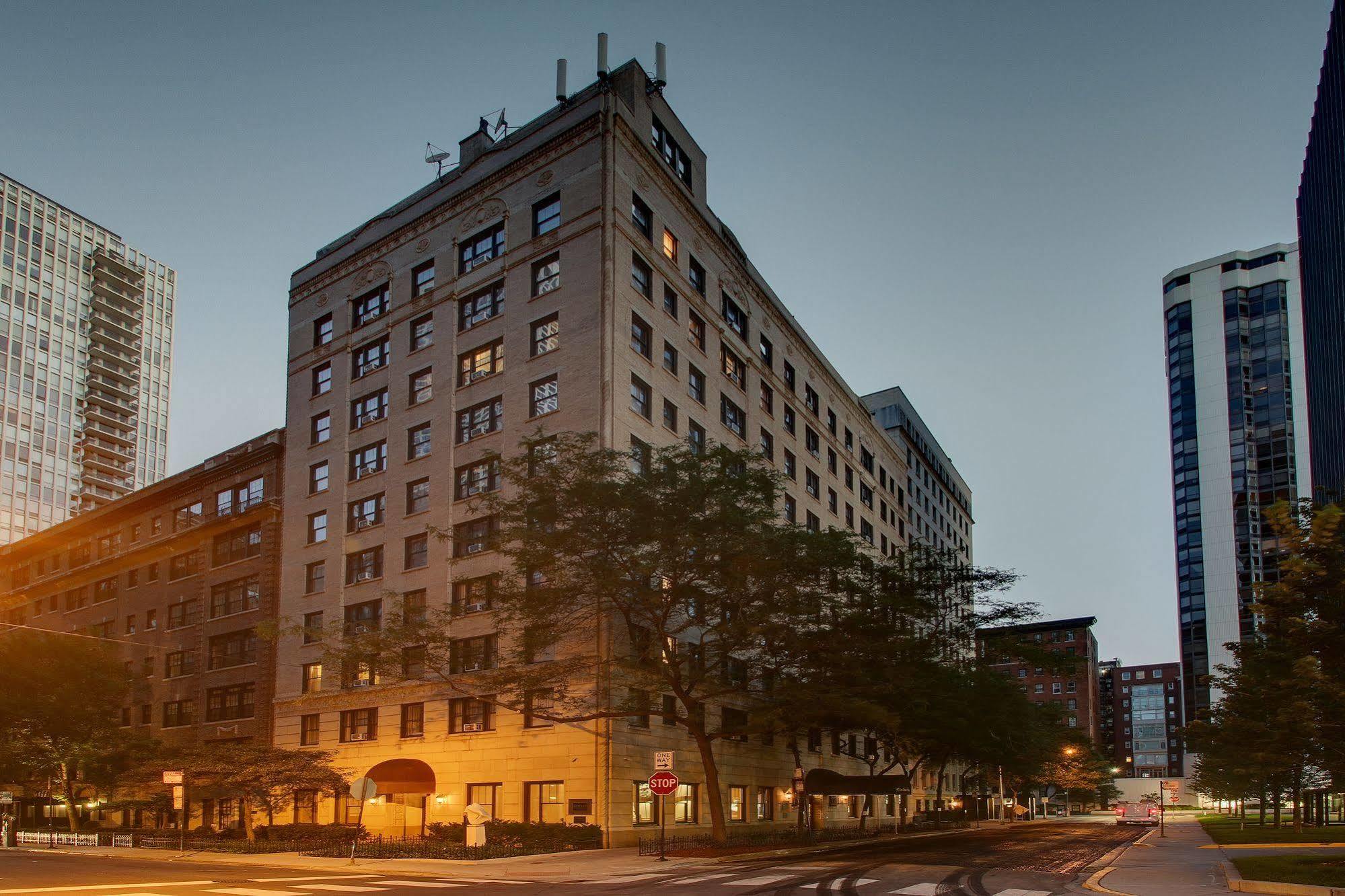 Dewitt Hotel And Suites 시카고 외부 사진