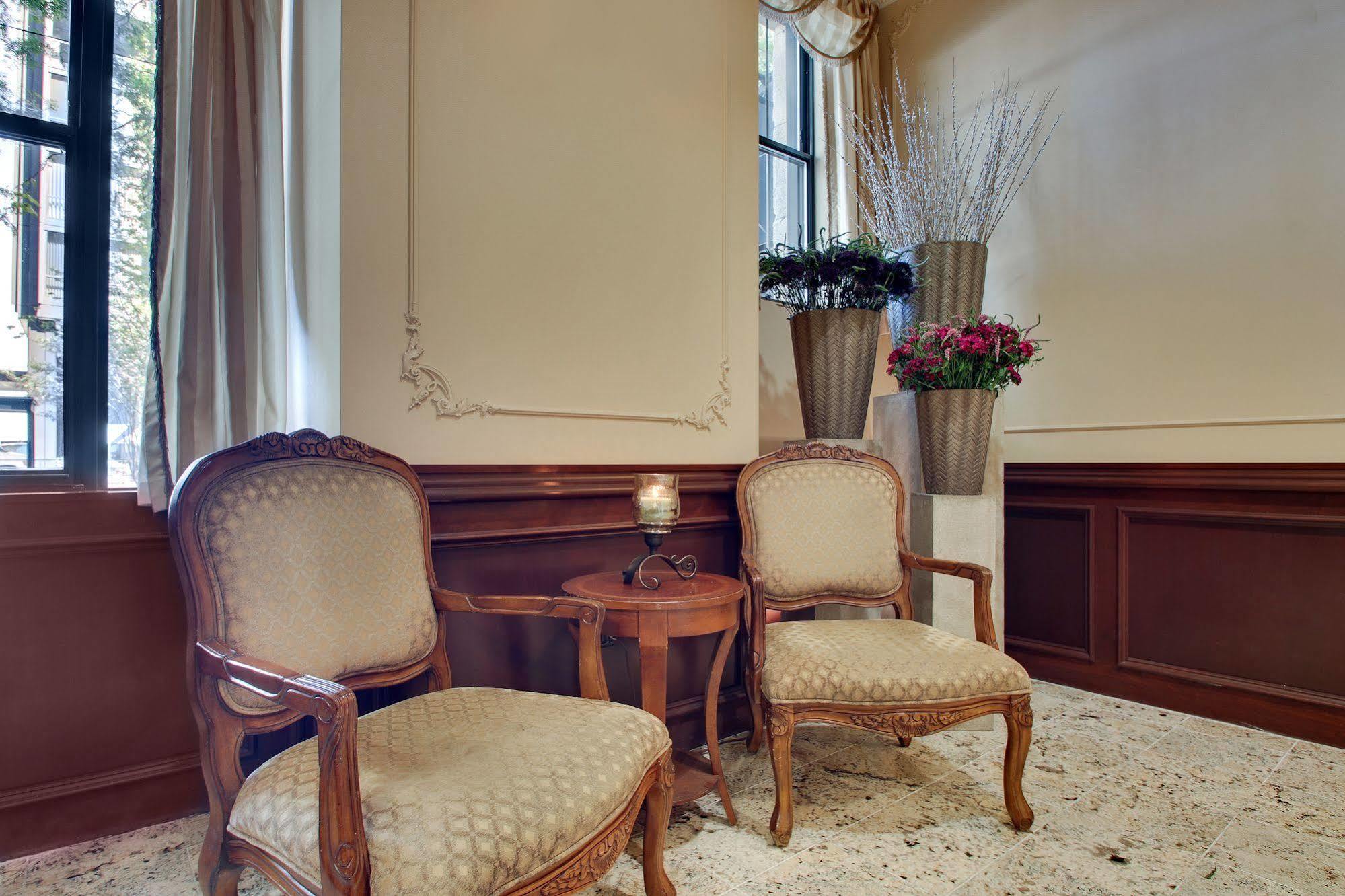 Dewitt Hotel And Suites 시카고 외부 사진