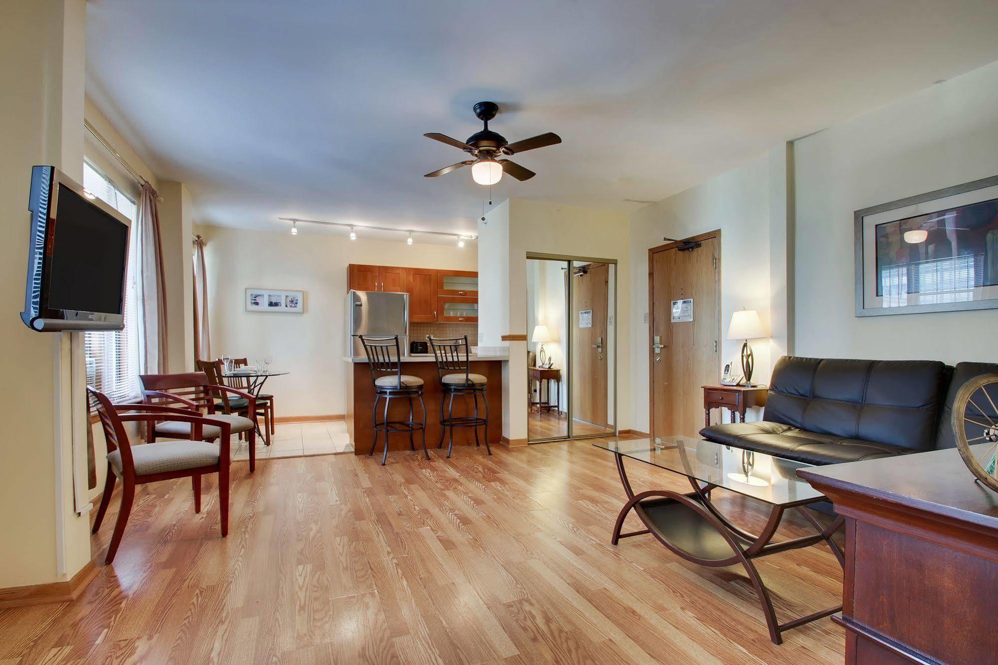 Dewitt Hotel And Suites 시카고 외부 사진